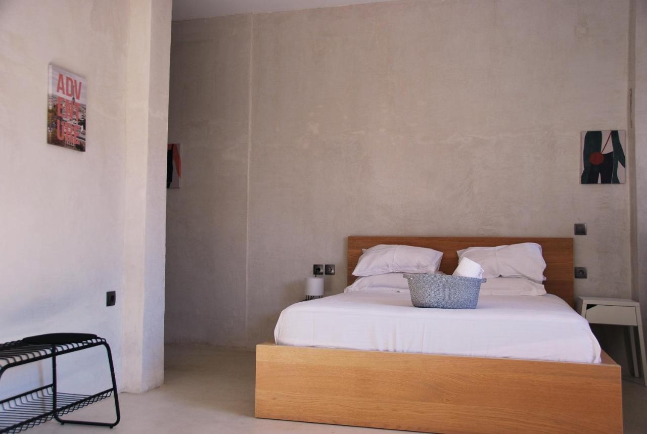 Staying In Apartment Athen