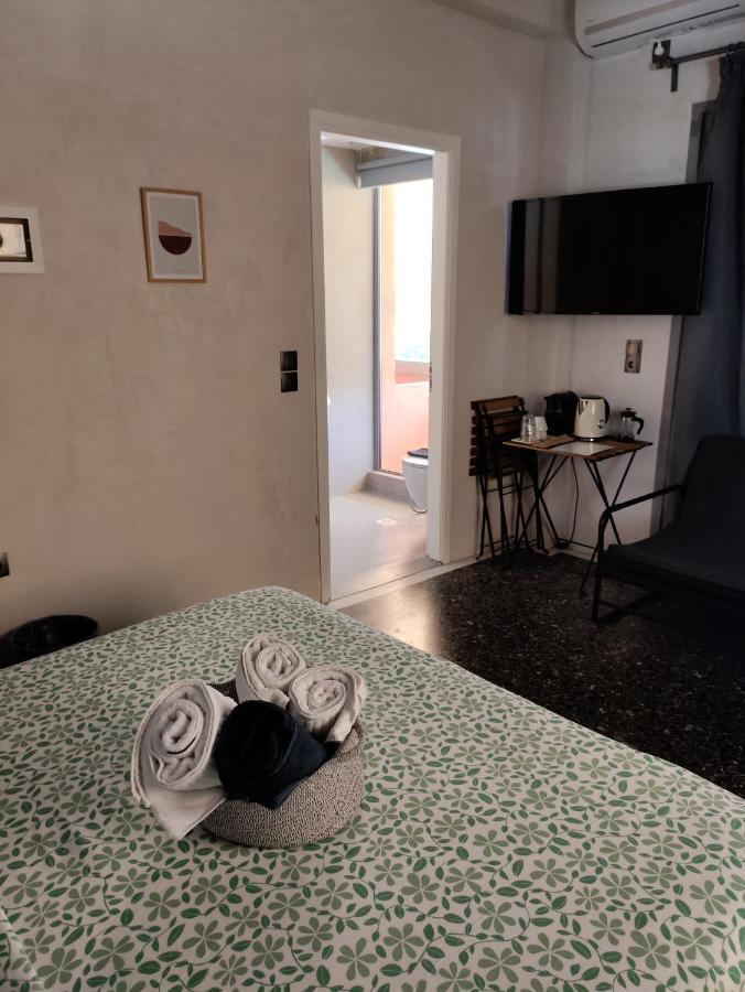 Staying In Apartment Athen